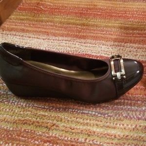 Anne Klein 9 1/2 women's shoes